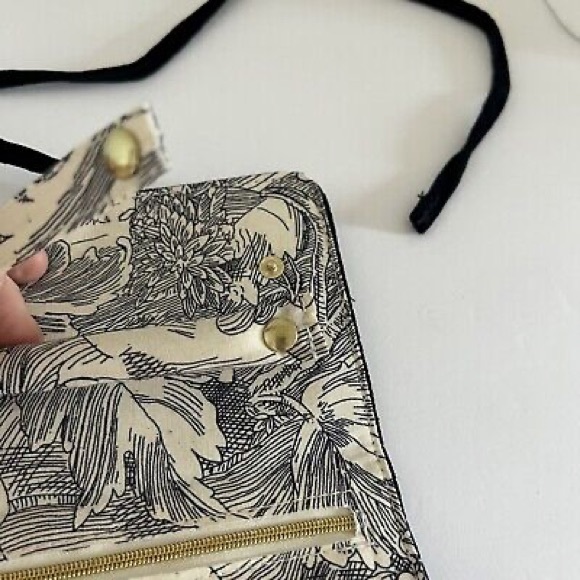 NEW Sezane & Inoui Editions Navy Blue Velvet Jewelry Travel Wrap Case - Picture 4 of 4